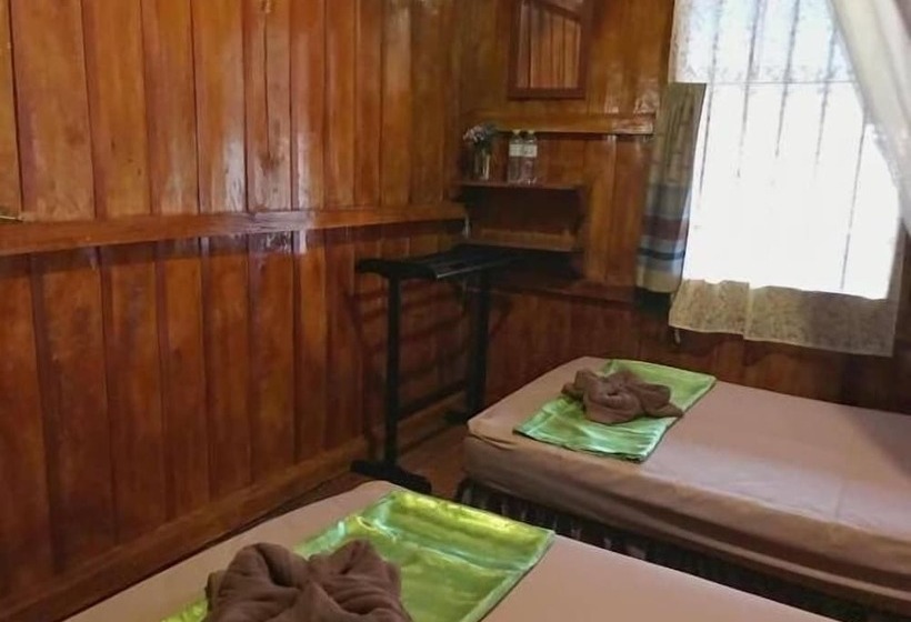 פנסיון Copa Lanta Guesthouse