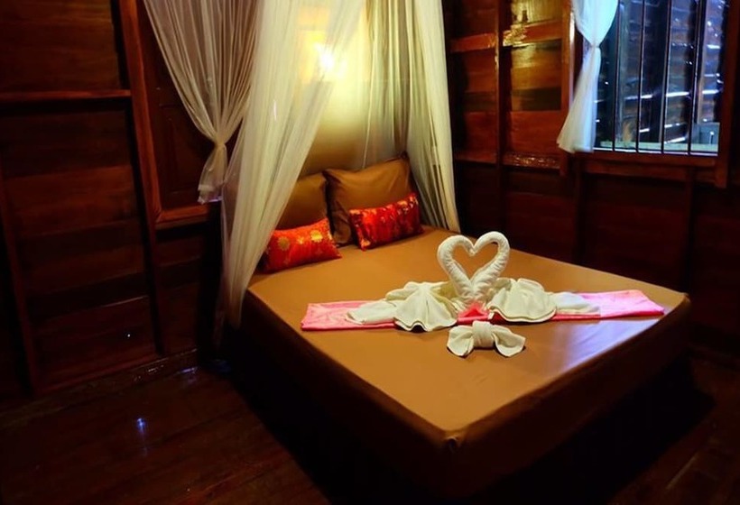 פנסיון Copa Lanta Guesthouse