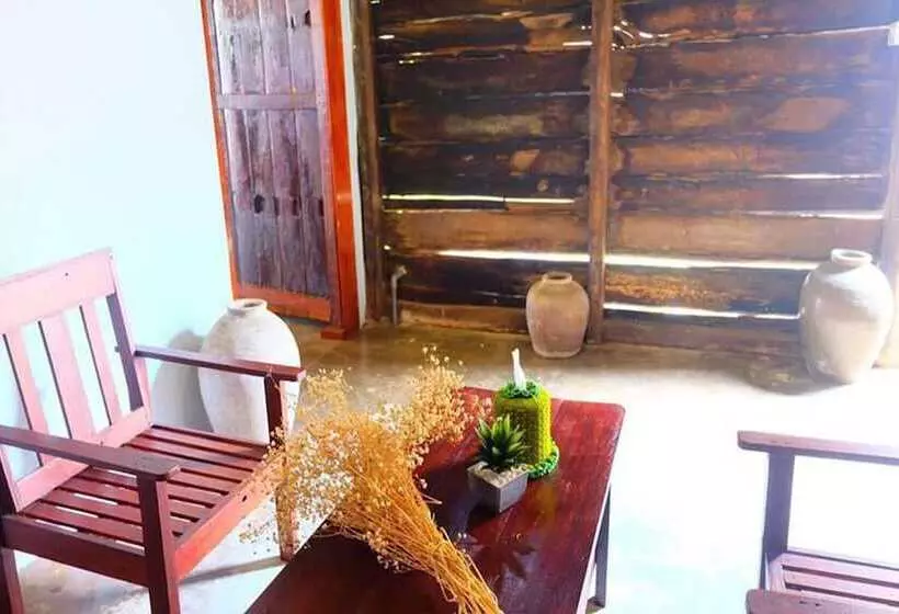 پانسیون Copa Lanta Guesthouse
