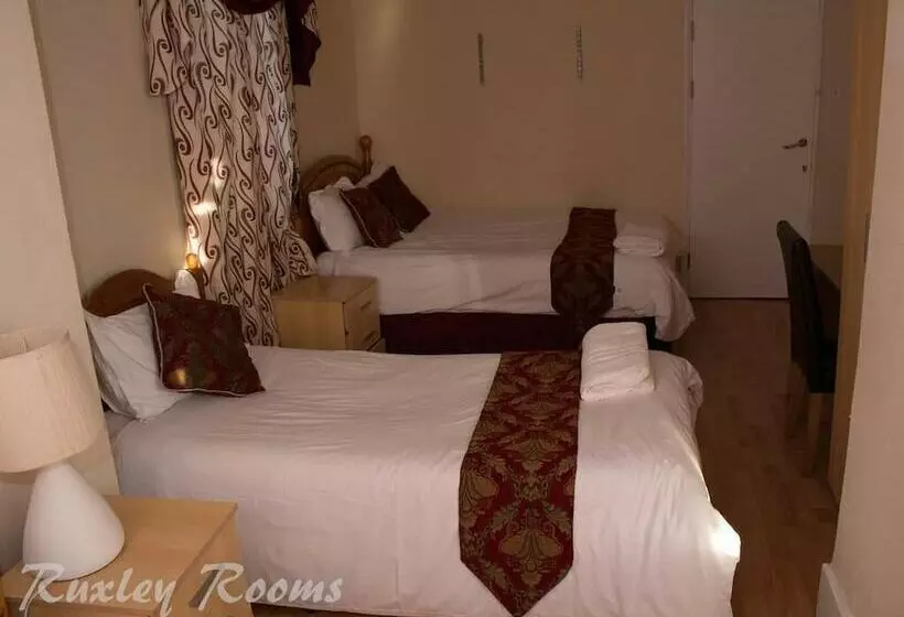 ペンション Ruxley Rooms