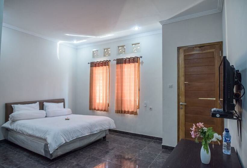 ペンション Villa Amari