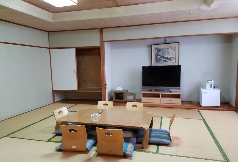 ريوكان Breezbay Resort Yamaga