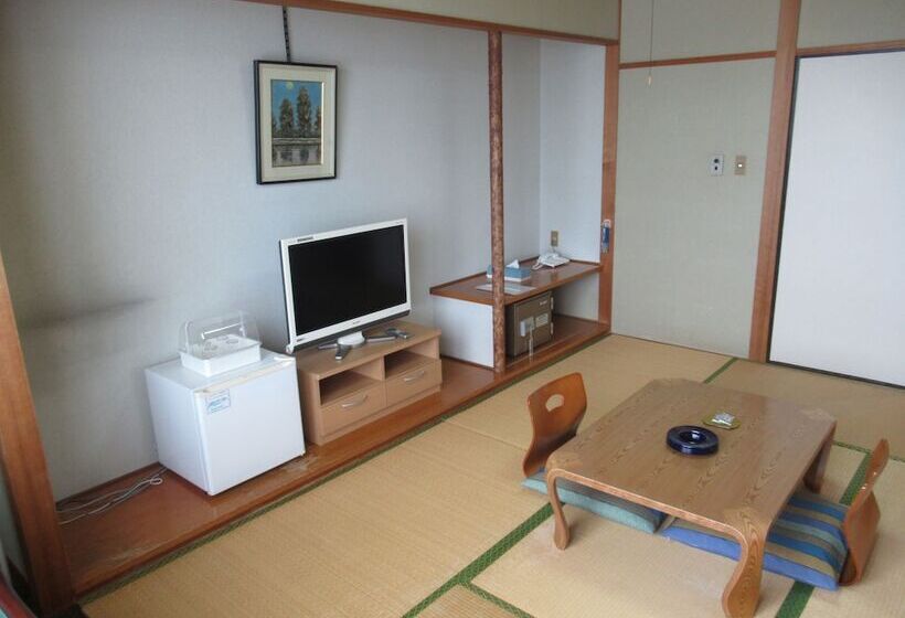 ريوكان Breezbay Resort Yamaga