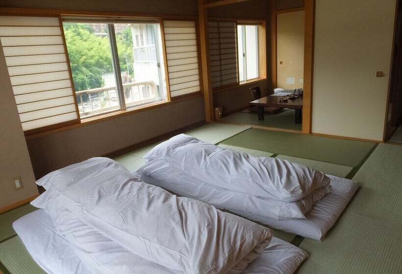 ريوكان Itoen Hotel Shikisai