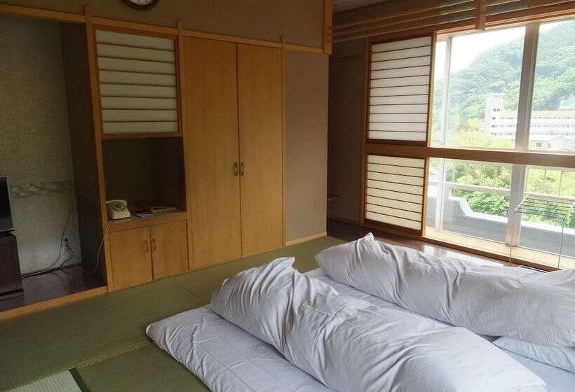 ريوكان Itoen Hotel Shikisai