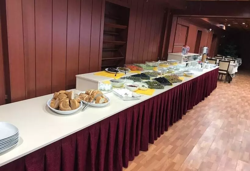 Aamiaismajoitus (B&B) Bozdag Doner Otel