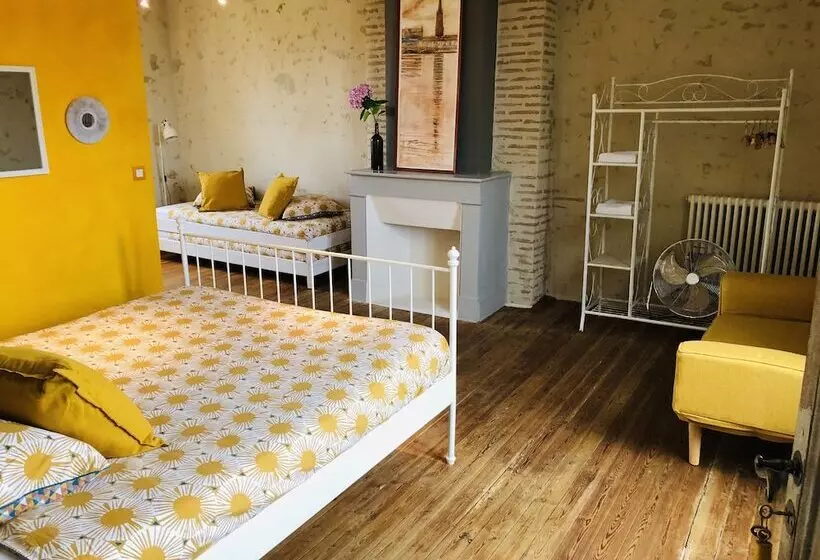 Aamiaismajoitus (B&B) Chambres D Hôtes Rouge Bordeaux