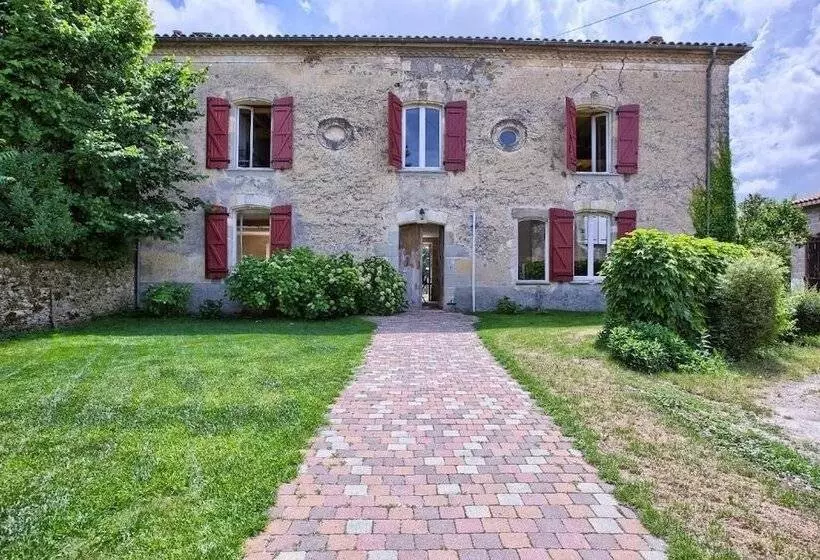 Aamiaismajoitus (B&B) Chambres D Hôtes Rouge Bordeaux