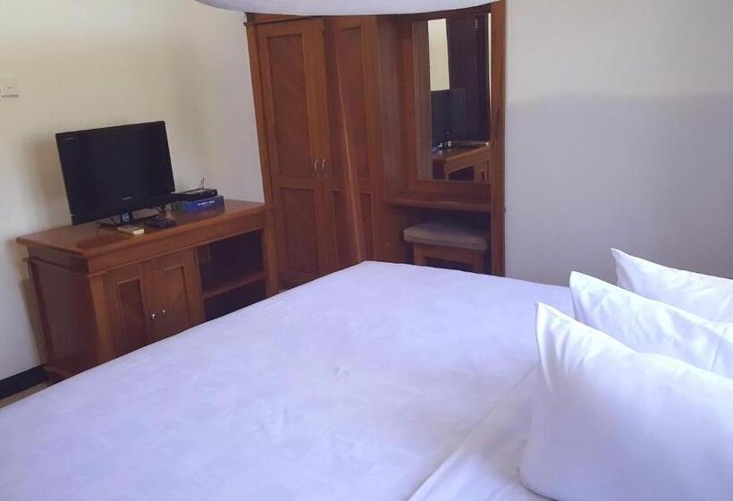 Aman Gati Hotel Lakey