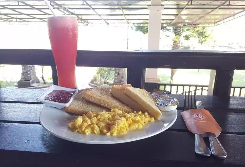 Aman Gati Hotel Lakey