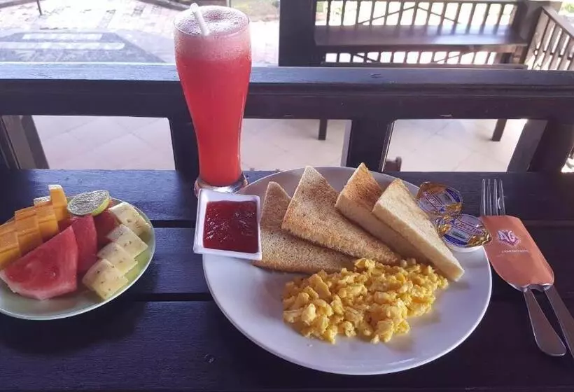 Aman Gati Hotel Lakey