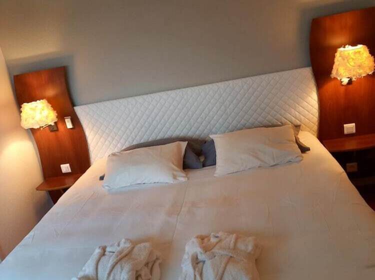 Отель Artémis Hôtel & Spa Bistro Coquet