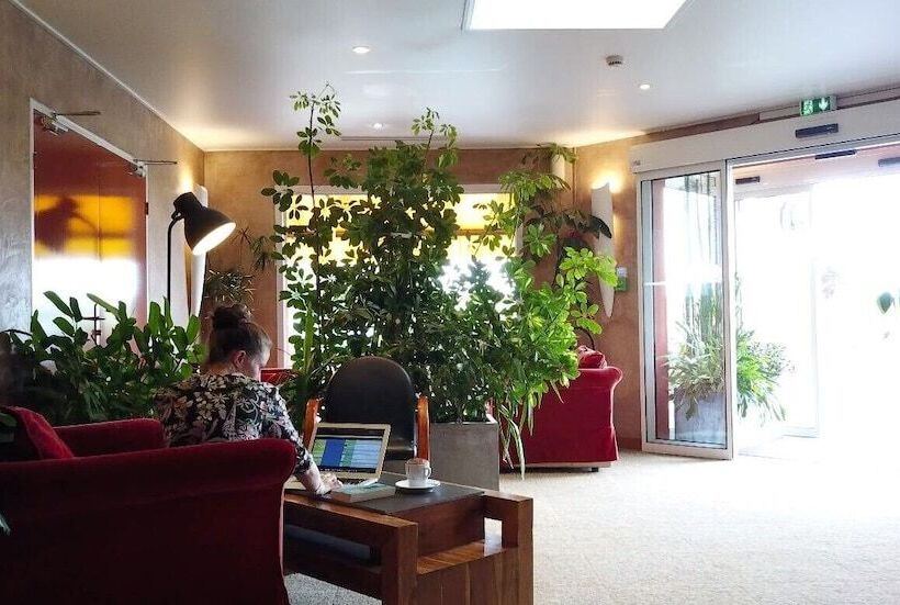 Отель Artémis Hôtel & Spa Bistro Coquet