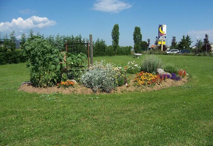 Отель Artémis Hôtel & Spa Bistro Coquet