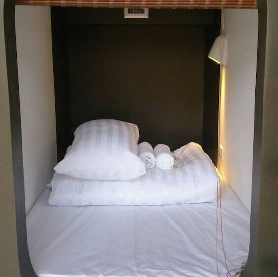 Hotel Capsule Hostel Chiangkhan