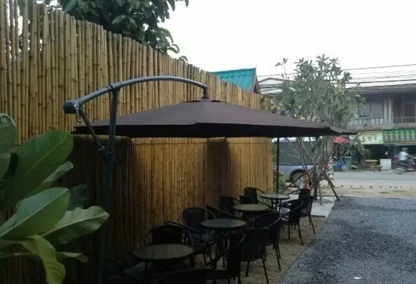 Hotelli Capsule Hostel Chiangkhan