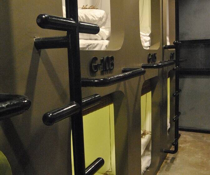 Hotel Capsule Hostel Chiangkhan