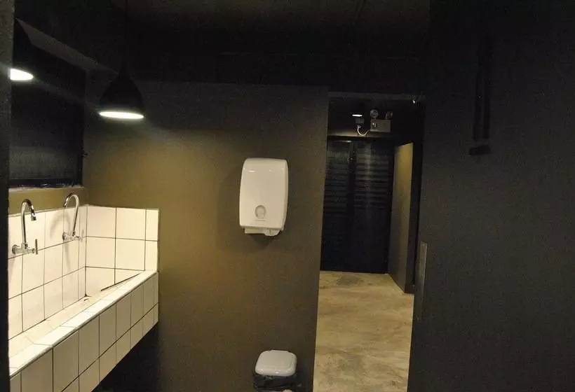 Hotelli Capsule Hostel Chiangkhan