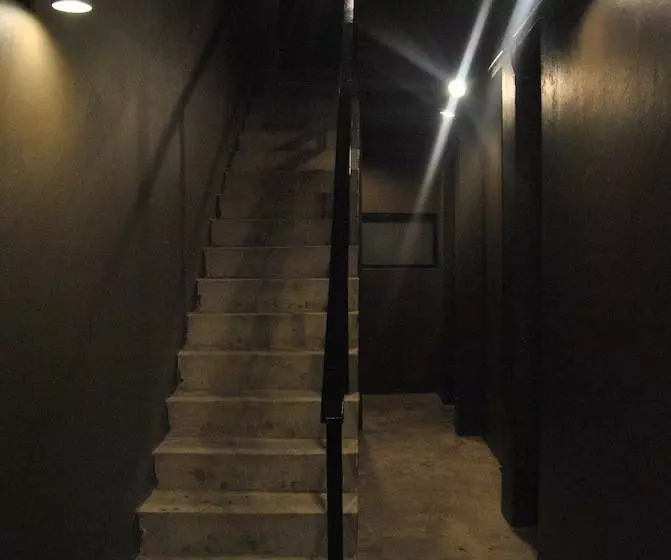 Hotelli Capsule Hostel Chiangkhan