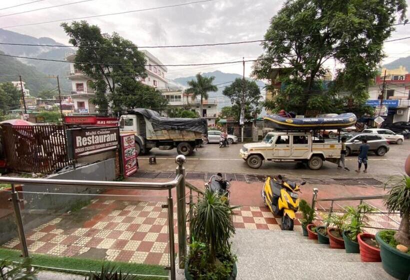 هتل Dev Palace By Wb Inn