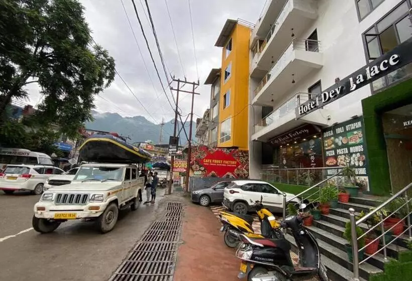 Hotel Dev Palace By Wb Inn