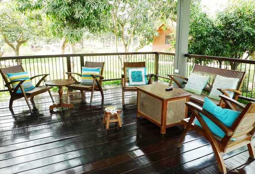 Hotel Doembang Villa