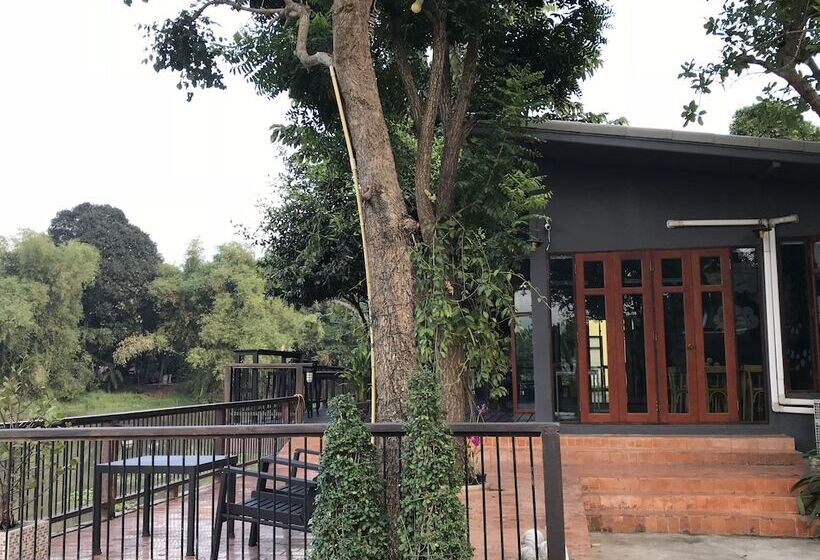 Hotel Doembang Villa