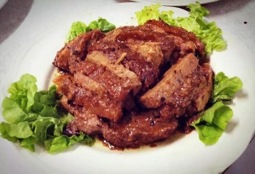 Hotelli Hadthong Resort