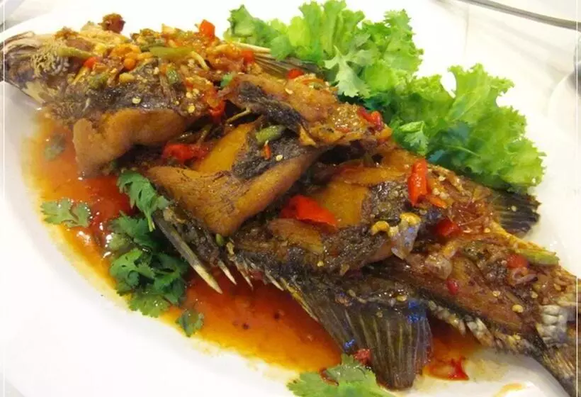 Hotelli Hadthong Resort