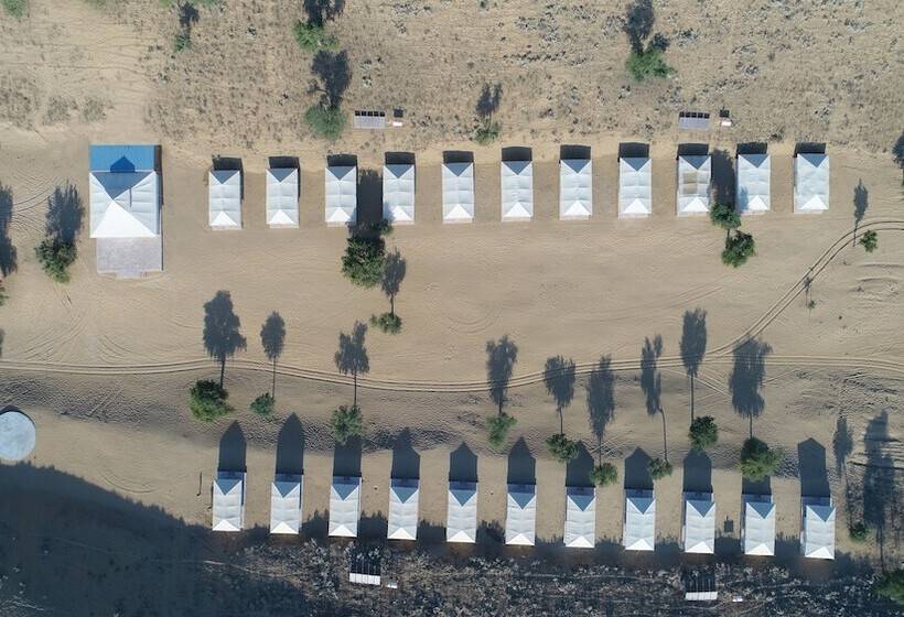 호텔 Hariyali Dhani Camps And Resorts