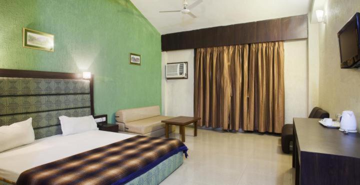 Hotel King S Queen Crown Mandarmoni