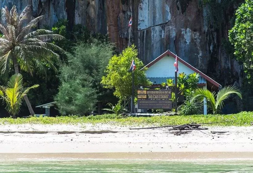 Hotelli Laoliang Beach