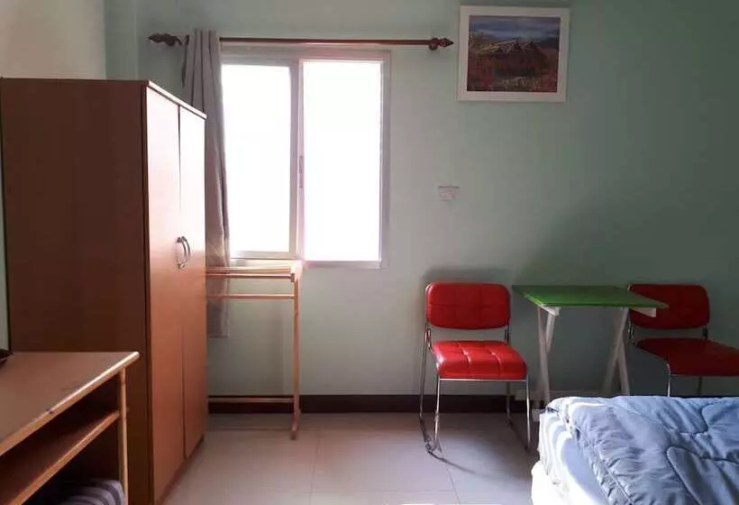 Hotelli Prakhonchai Resort