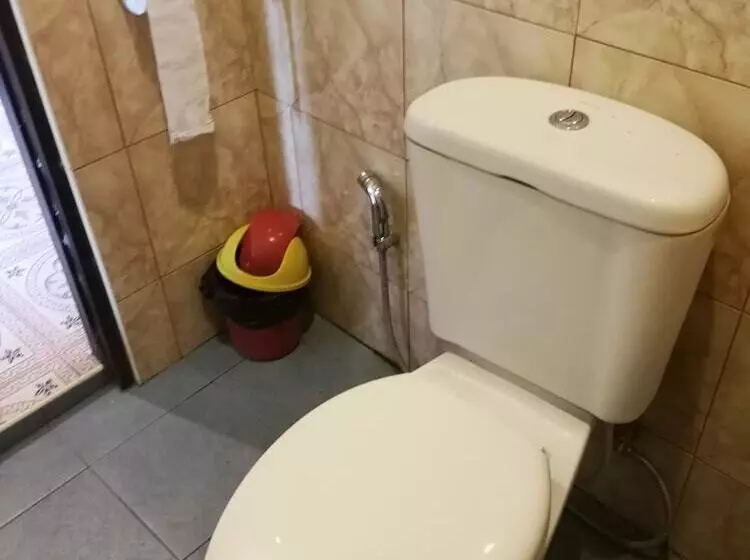 Hotelli River & Flowers Resort