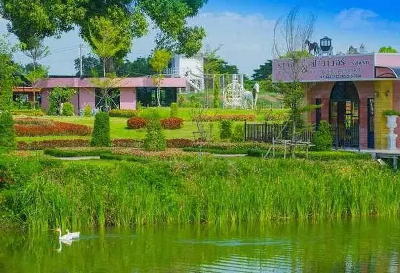 Hotelli River & Flowers Resort