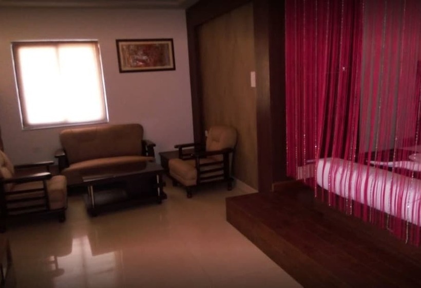 בית מלון כפרי Silver Dollar