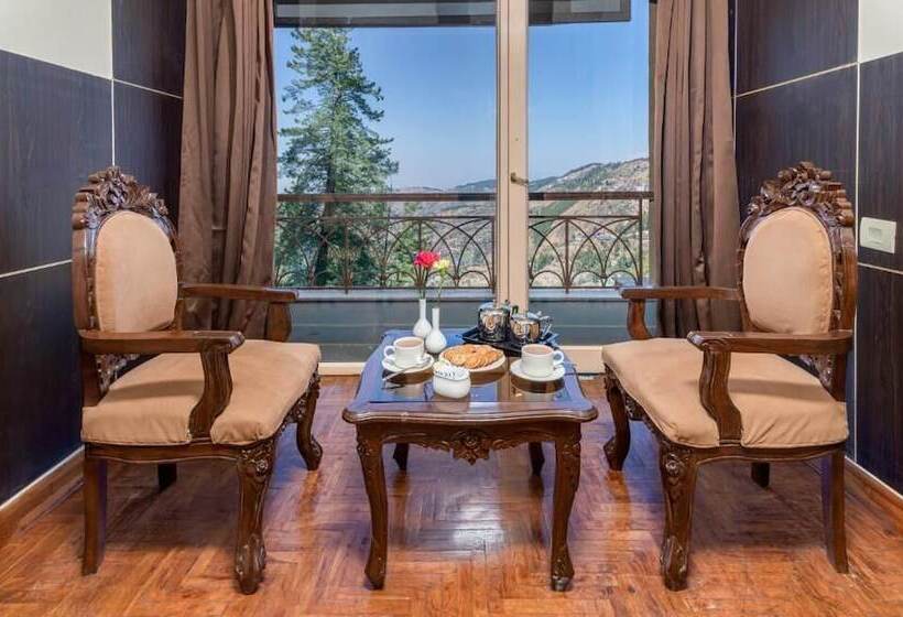 ホテル Summit Naldehra Grand Resort & Spa