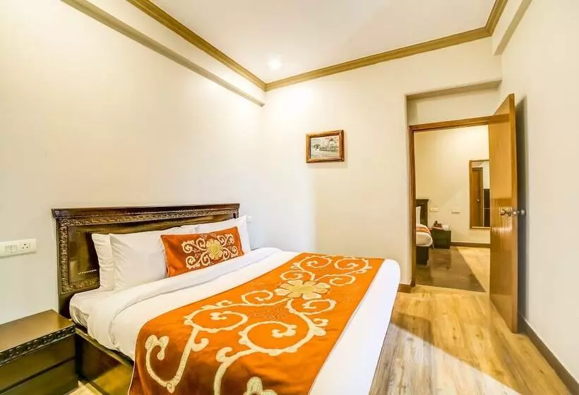 Hotelli Summit Naldehra Grand Resort & Spa