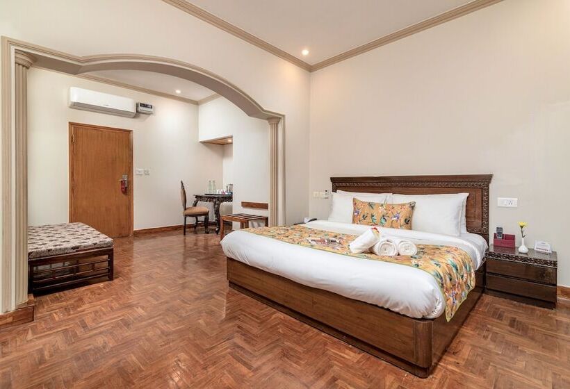 ホテル Summit Naldehra Grand Resort & Spa