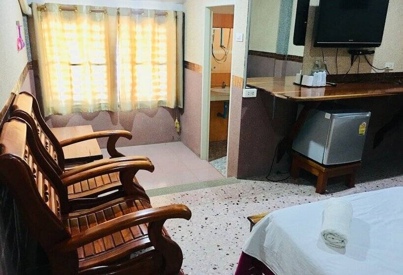 호텔 Teepak Suanmon