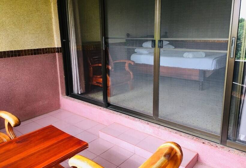 호텔 Teepak Suanmon