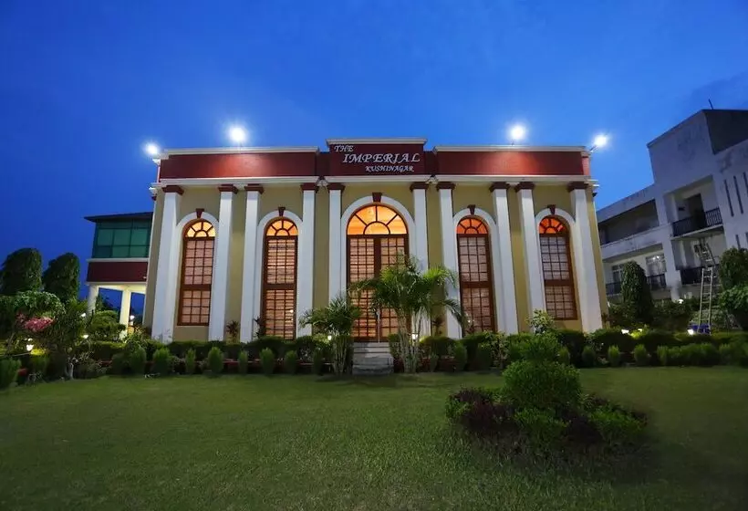 Hotelli The Imperial Kushinagar