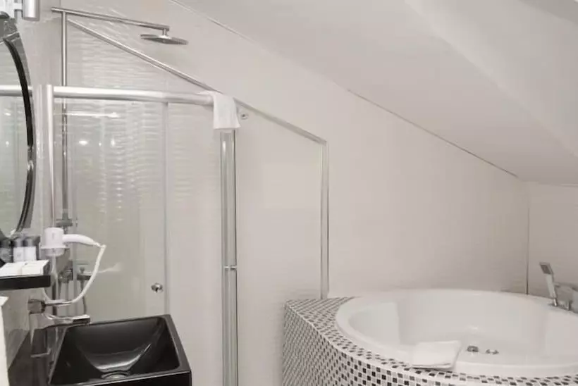 Hotelli X Mountain Lodge Erciyes