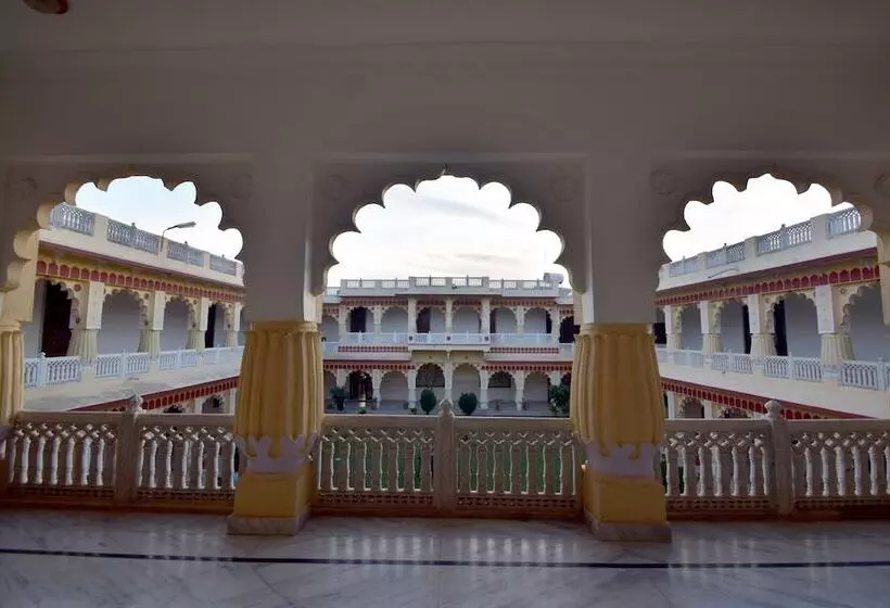 Menal Jungle Safari Resort