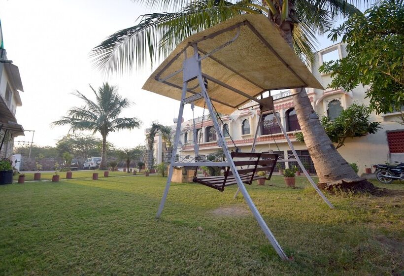 Menal Jungle Safari Resort