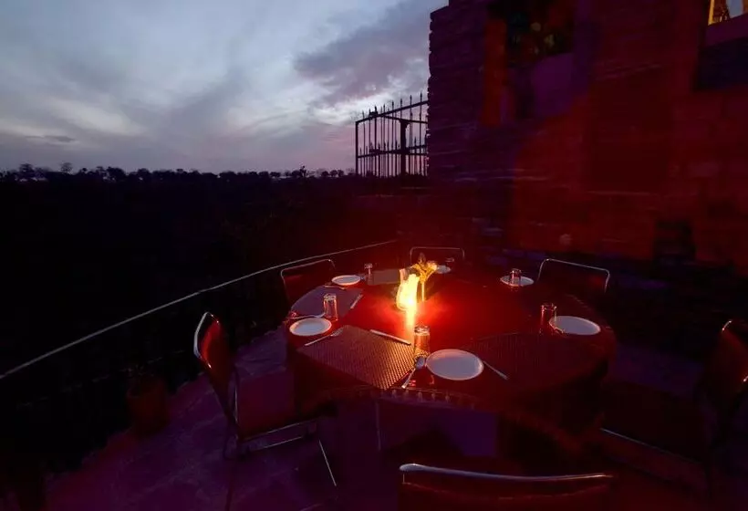 Menal Jungle Safari Resort