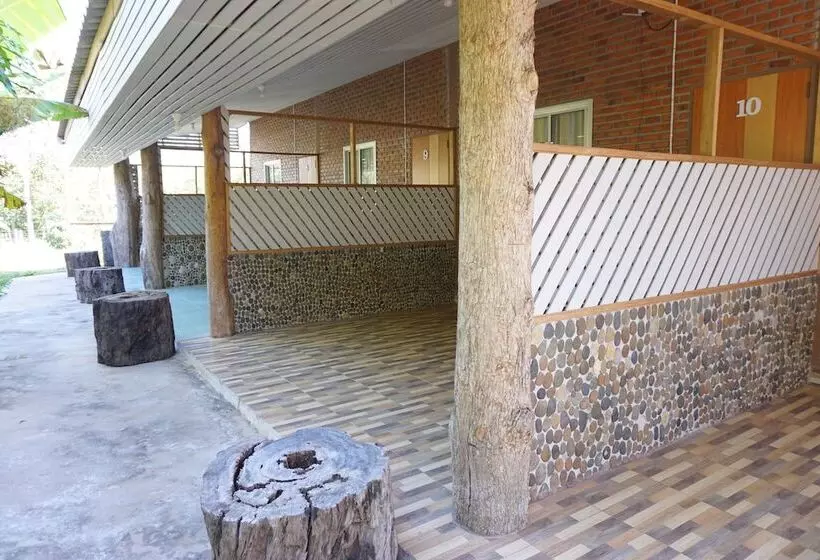 Majatalo Baan Thai Samuckee Chiangkhan