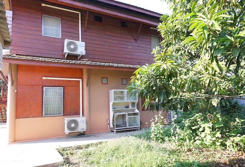 Pensão Baan Thai Samuckee Chiangkhan