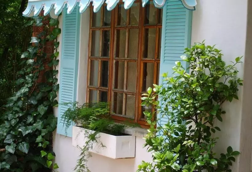 ペンション Emerald Guest House Springs