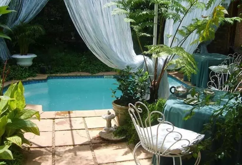 ペンション Emerald Guest House Springs